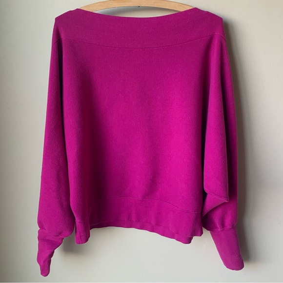 Free People off shoulder dolman zip sleeve sweater magenta - Picture 4 of 8